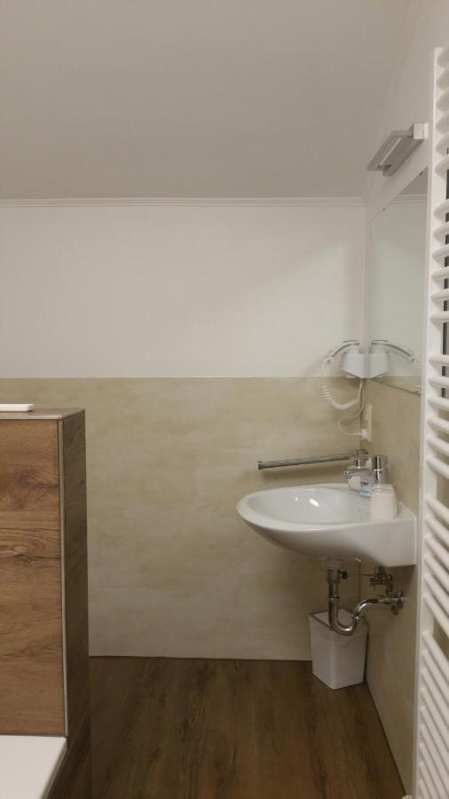 Berggasthof Karntner Alm Hotel Mittenwald Ngoại thất bức ảnh