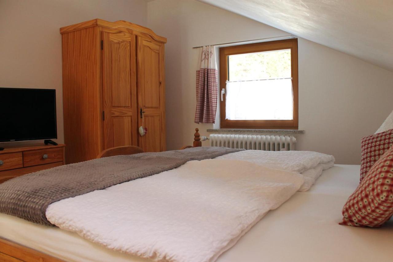 Berggasthof Karntner Alm Hotel Mittenwald Ngoại thất bức ảnh
